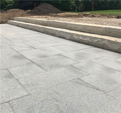 Bush Hammered Granite Pave Natirèl Granite Pave